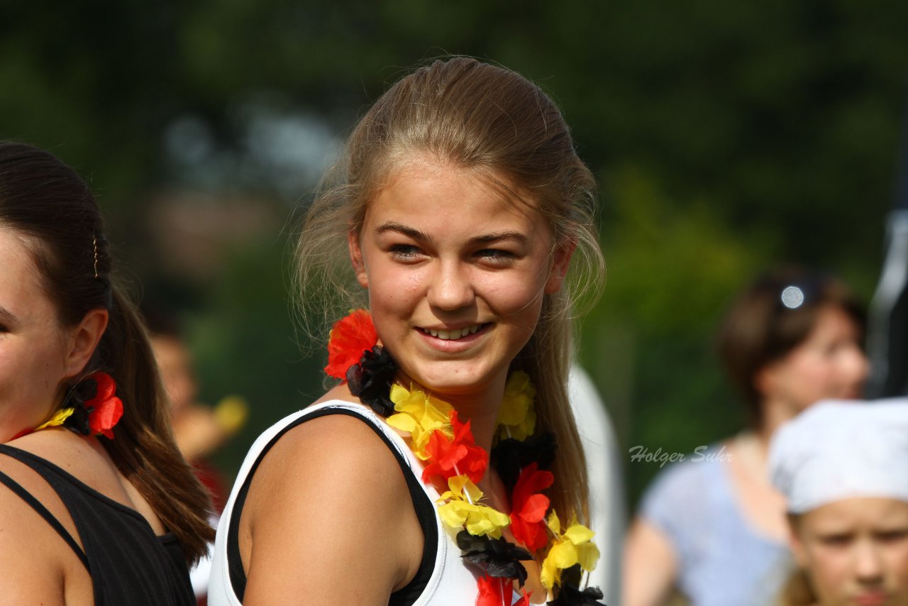 Bild 329 - Vogelschiessen am 18.8.12